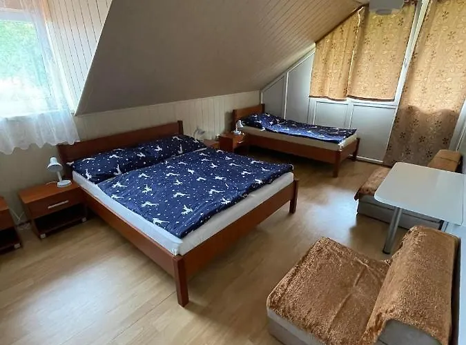 Chaty Podhradi Nad Dyji *